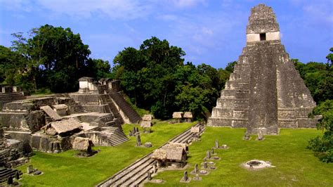 Der Aufstieg der Maya-Stadt Tikal: Ein Zentrum für politische und religiöse Macht im 8. Jahrhundert